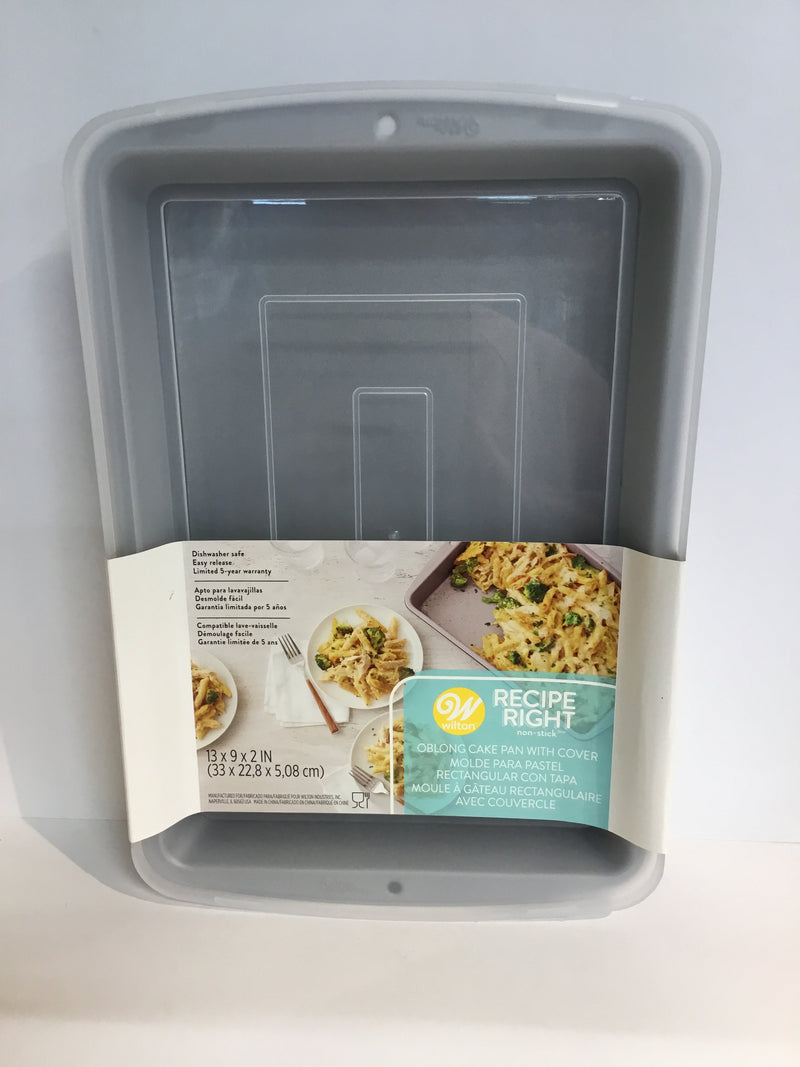 Wilton Oblong Cake Pan With Cover