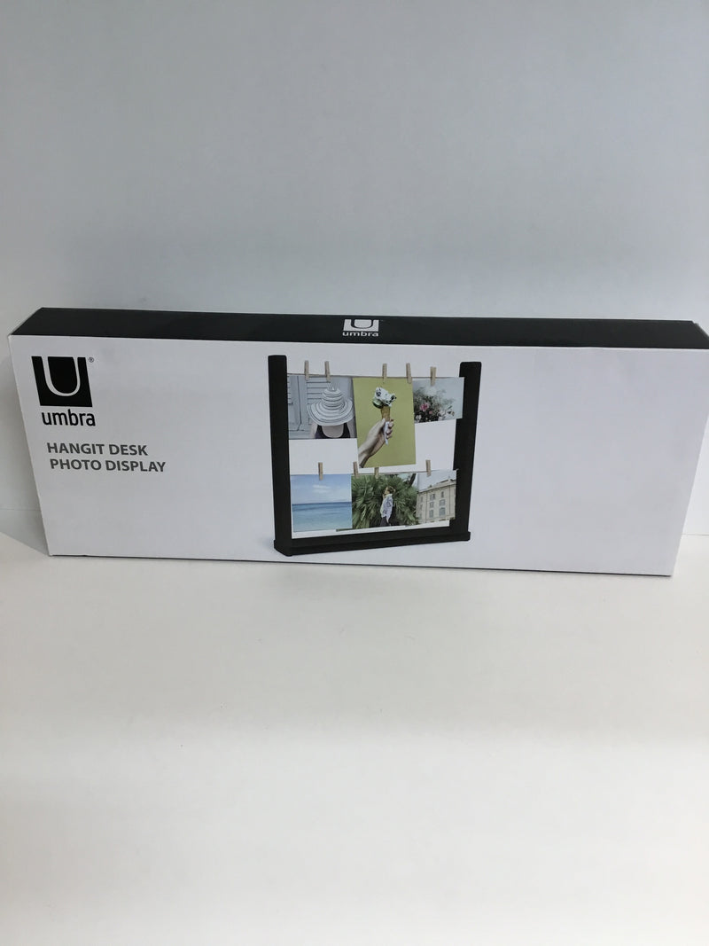Umbra Hangit Desk Display