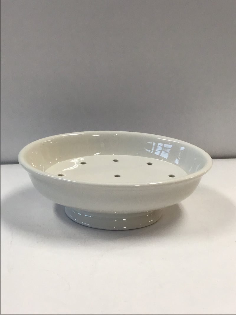 White Soap Dish w/Strainer