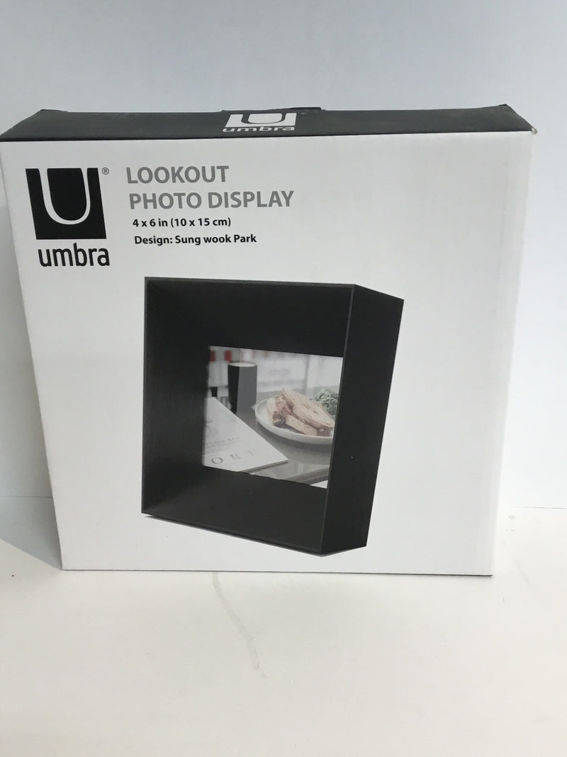 Umbra Lookout Photo Display Black