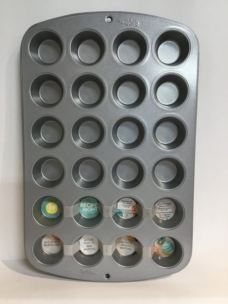 Wilton Recipe Right Mini Muffin Pan