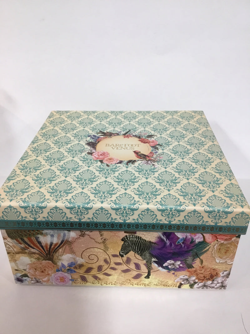 Barefoot Venus Gift Box