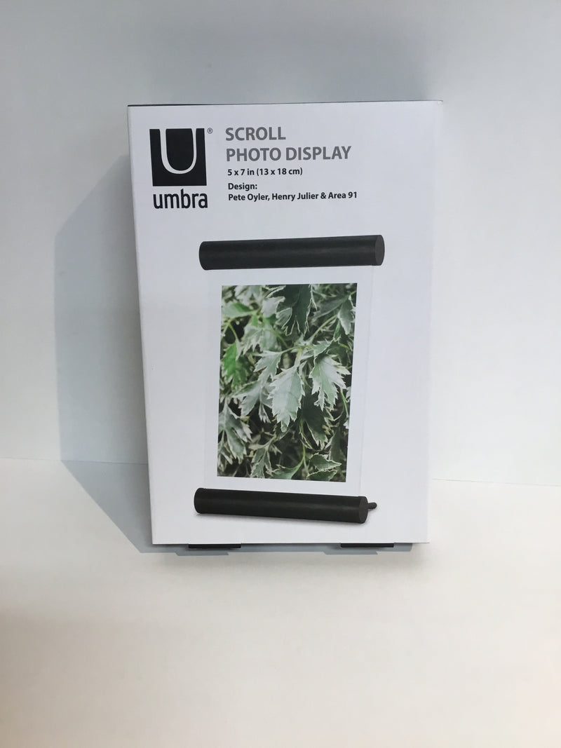 Umbra Scroll Photo Display Black