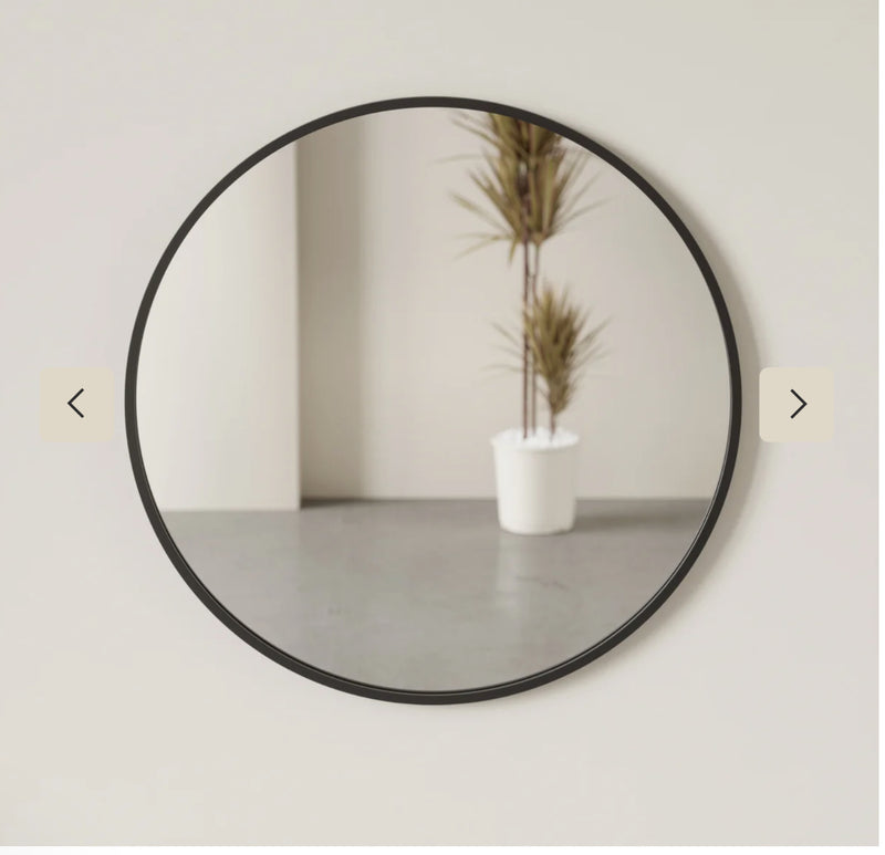 Umbra Hub Round Mirror