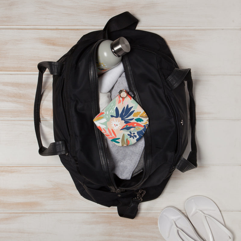 Danica Pouch Halfmoon Superbloom